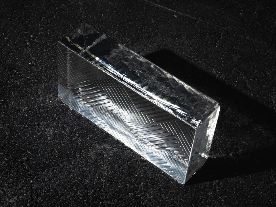 Bismuth · 200 × 100 × 50 mm